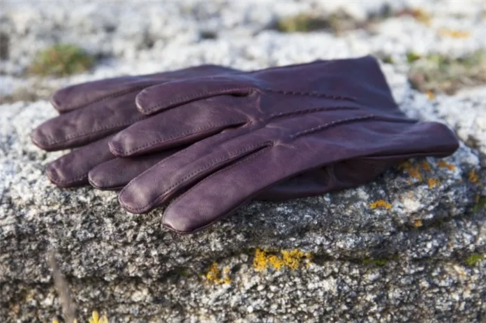 Стилисты раскрыли секреты выбора стильных и удобных перчаток. Как выбрать цвет перчаток. 4