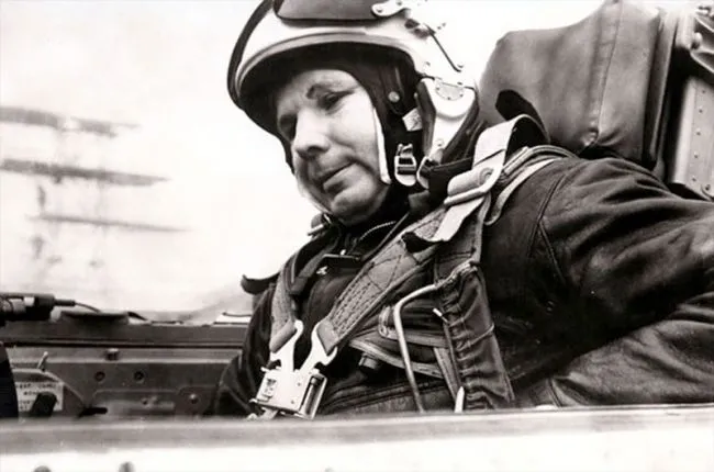 Гагарин испытатель 1968г