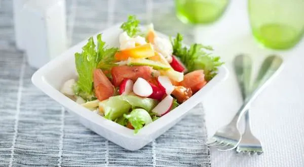 Овощного салат на обед