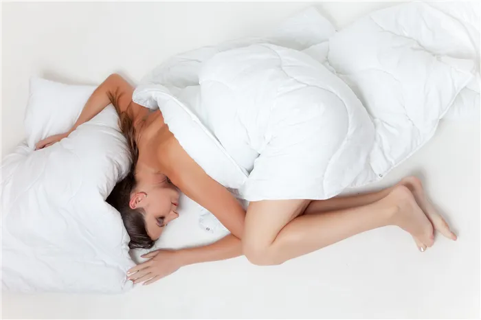Какие позы для сна следует выбирать знакам зодиака, чтобы чувствовать себя отдохнувшими