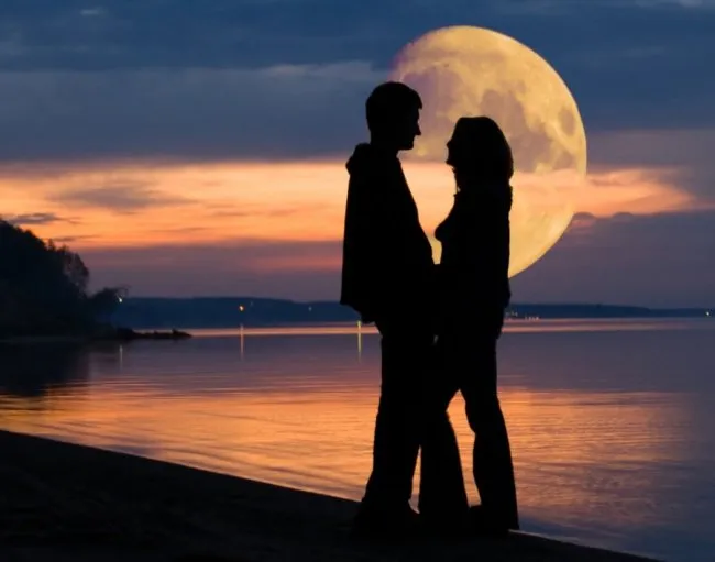 Как луна влияет на мужчин и женщин?