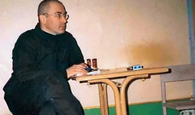 Михаил Ходорковский в колонии