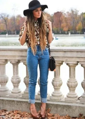 Все, что нужно знать про женские джинсы с высокой талией зимой 2020–2021. Как носить джинсы с высокой талией. 12