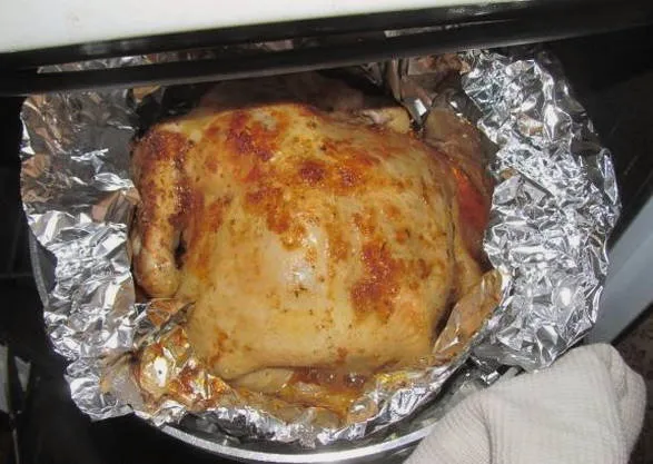 Как приготовить курицу в духовке: 20 легких рецептов. Как приготовить хрустящую курочку. 19