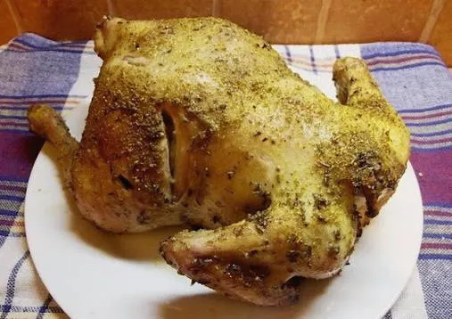 Как приготовить курицу в духовке: 20 легких рецептов. Как приготовить хрустящую курочку. 16