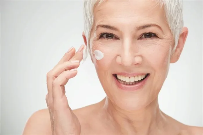9 правил антивозрастного макияжа: видео и пошаговые инструкции от экспертов. Как сделать возрастной макияж. 20