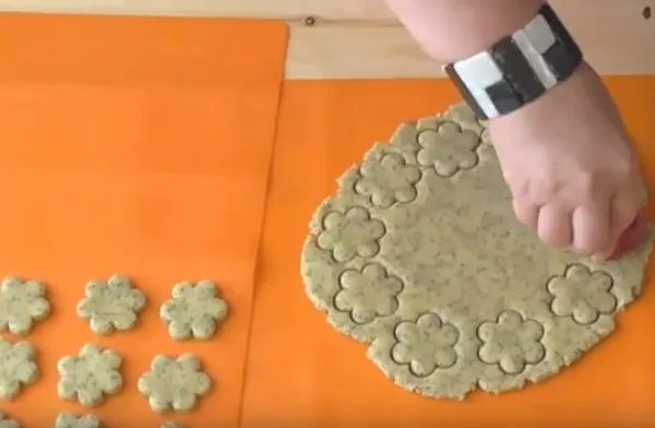 песочное печенье 5 формируем печенье