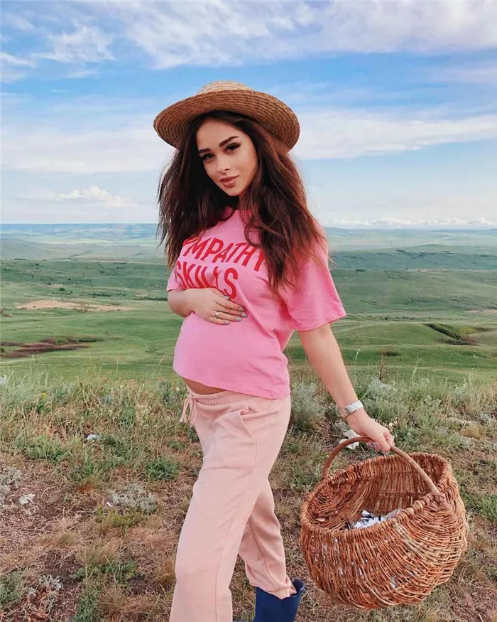 Мода для беременных весна-лето 2019 фото_39