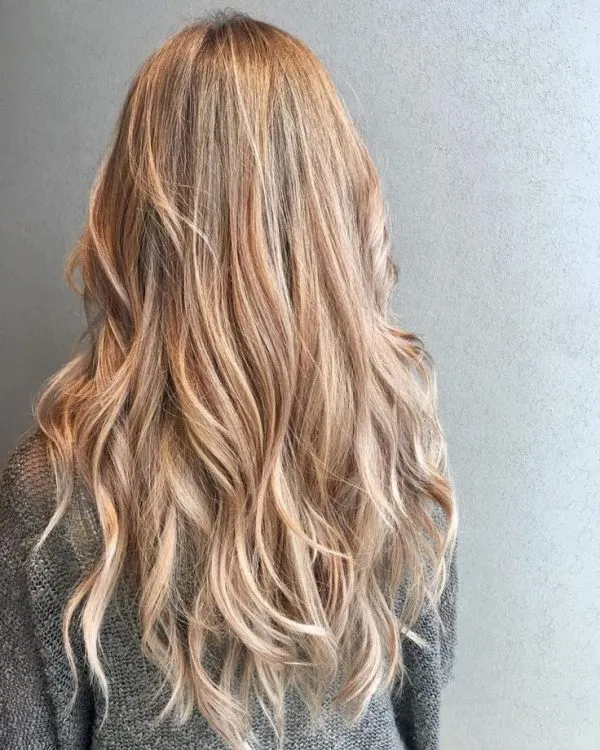 Способы красиво покрасить светлые волосы и правила выбора идеального тона. В какой цвет можно покрасить волосы блондинке. 35
