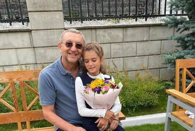 Анатолий Данилицкий с дочерью