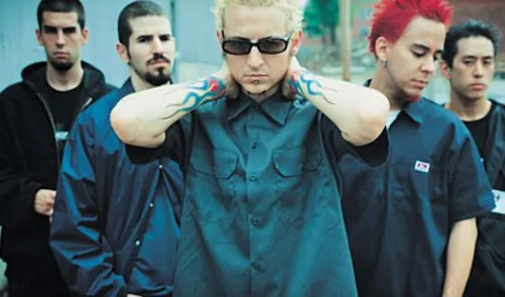 После выхода Hybrid Theory Linkin Park стали легендой
