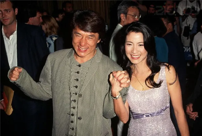 Джеки Чан с женой