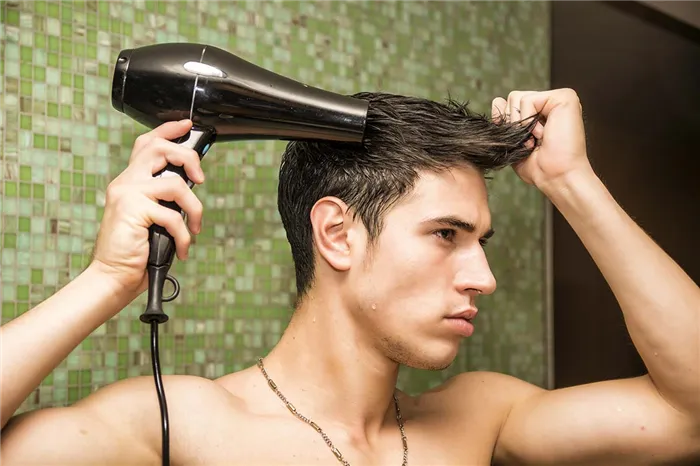Укладка мужских волос феном
