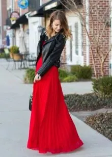 Красная юбка: с чем носить? Фото. Что одеть с красной юбкой. 36