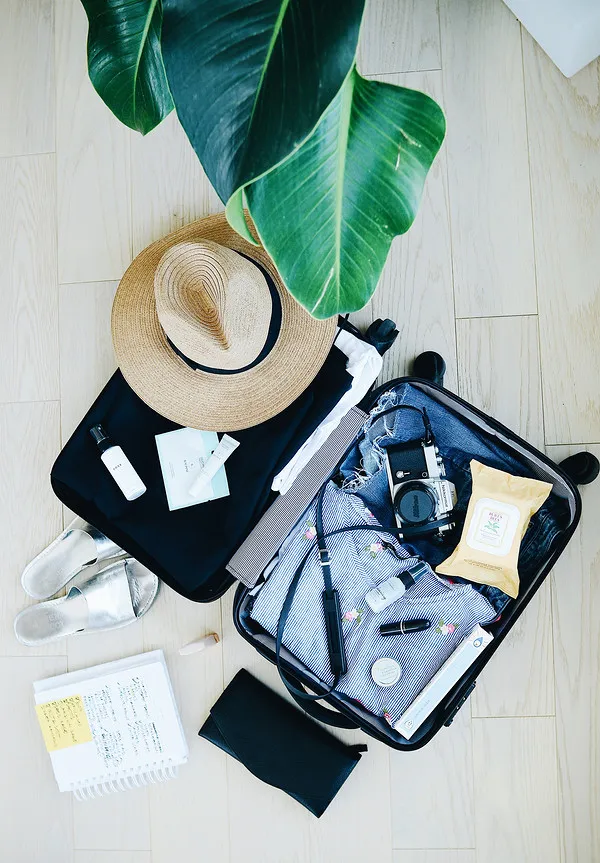 Как компактно собрать чемодан: 17 лучших советов для путешественников