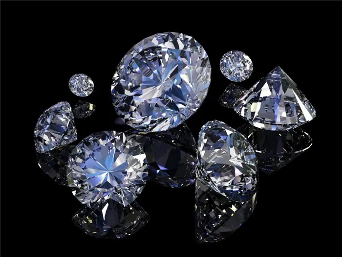 Что дороже — алмаз или изумруд