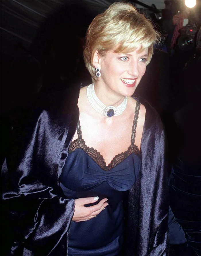 Принцесса Диана на Met Gala в 1996 году