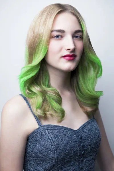 нейтрализовать зелень на волосах