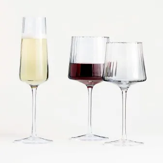 Как выбрать бокалы для вина с учетом его сорта и оттенка. Какие бокалы для вина. 34