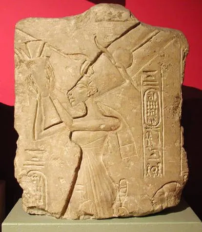 Восстановленная внешность Нефертити