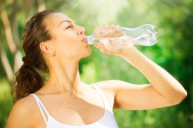 Условия, вызывающие жажду: почему нам хочется пить. Как правильно утолить жажду. 4