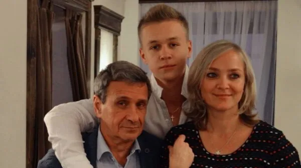 Борис Смолкин с женой и сыном