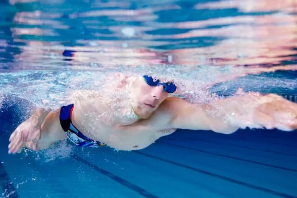 Как научиться плавать быстро. Дыхание