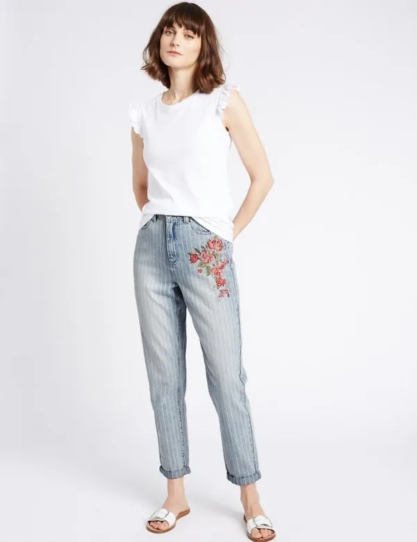 Какие джинсы будут в тренде весной-2023: советы стилистов. Какие джинсы в моде 2023. 4