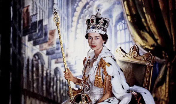 Королева Англии Елизавета Вторая: биография, семья, дети и внуки. Сколько лет елизавете второй английской королеве. 2