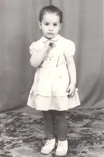 Виктория Дайнеко в детстве