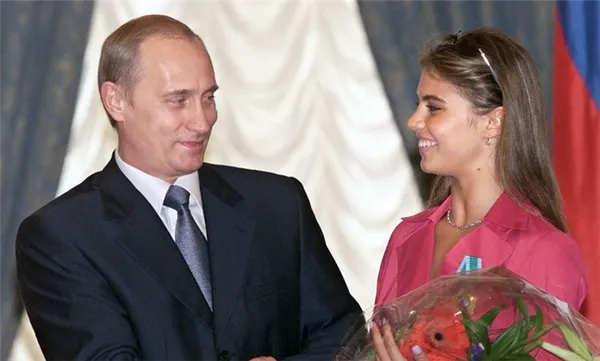 Алина Кабаева и Владимир Путин венчание на Валааме видео и фото