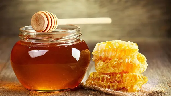 Natural honey of Machakhela - натуральный мед Мачахели