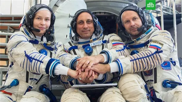В «Роскосмосе» рассказали, когда первая актриса полетит на МКС