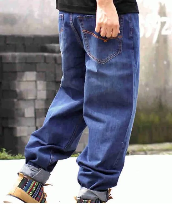 Как подворачивать джинсы правильно (мужские и женские): ТОП-10 стильных способов, как закатать штаны, чтобы это смотреть красиво. Как красиво подвернуть спортивные штаны для девушек. 17