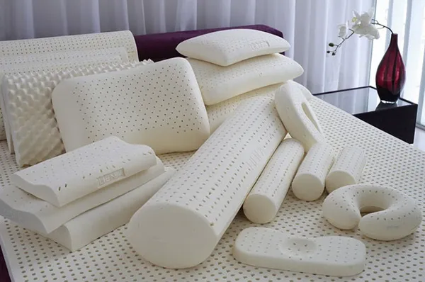 различные валики и подушки для сна