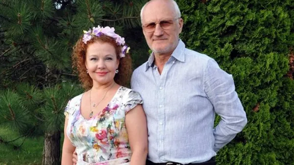 Он просто испугался»: актриса Татьяна Абрамова развелась с мужем из-за больного раком сына. Сколько лет татьяне абрамовой. 4