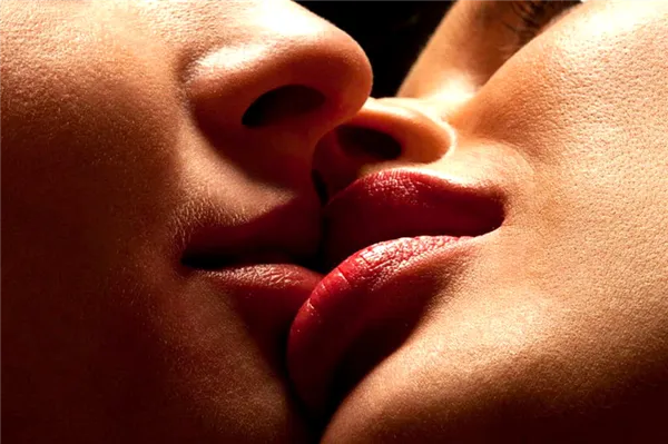 Как научиться целоваться взасос: в первый раз - с языком, без языка, без партнера. Как целоваться без языка. 2