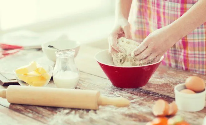 Как приготовить тесто в домашних условиях: 9 простых рецептов. Как сделать обычное тесто 33