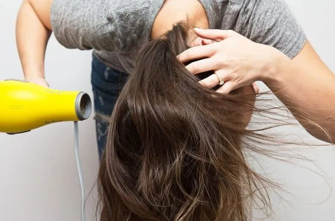 Почему волосы выглядят неухоженными: 6 ошибок, которые совершают многие женщины. Волосы выглядят неухоженными что делать 3