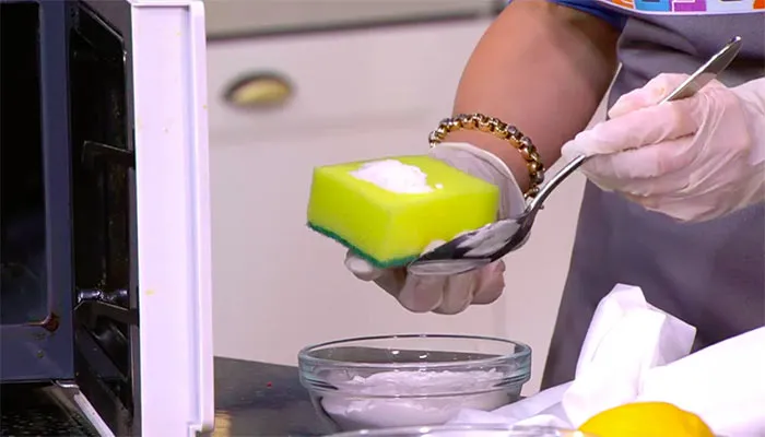 Как почистить микроволновку с помощью лимона — 4 лучших способа. Как почистить микроволновку лимоном 29