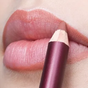 Как выбрать карандаш для губ и создать идеальный макияж. Как подобрать карандаш для губ 20