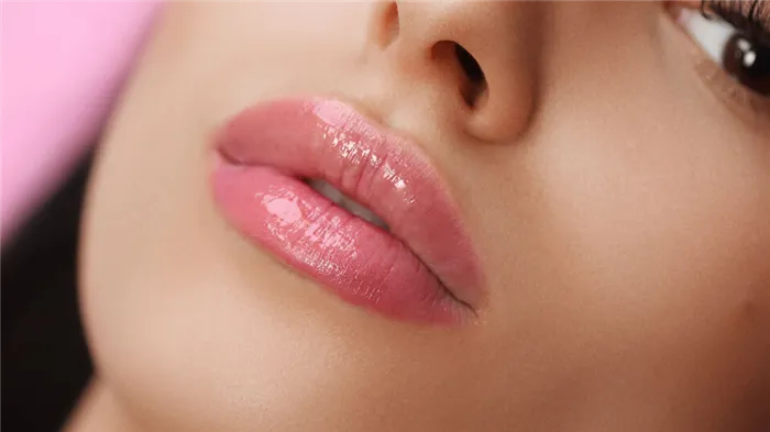 Перманентный макияж губ. Как сделать татуаж губ? 29