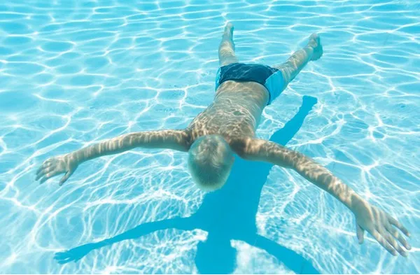 Учимся плавать самостоятельно: практические советы для взрослых. Как научиться плавать взрослому человеку самостоятельно. 26
