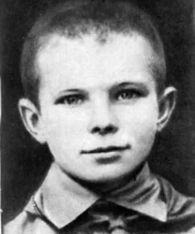 Юрий Алексеевич Гагарин: годы жизни, биография, первый полет и причина смерти. Кто такой юрий гагарин. 41