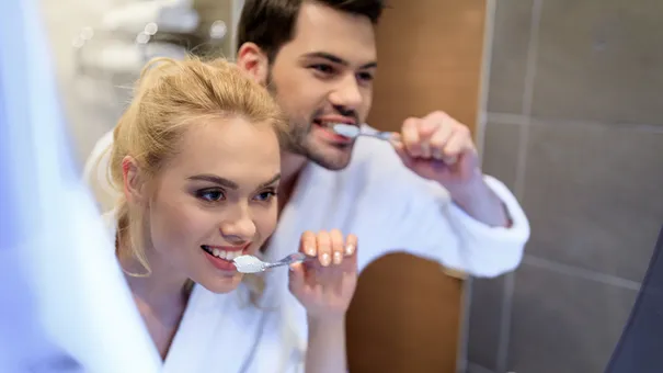 Зубные пасты в аптеке: вопросы и ответы. Что можно чистить зубной пастой. 9