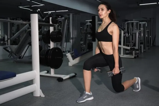 Гимнастика для ног упражнения для коленных и тазобедренных суставов. Как укрепить мышцы ног. 8