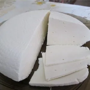Осетинский сыр. Какой сыр лучше для осетинских пирогов. 17