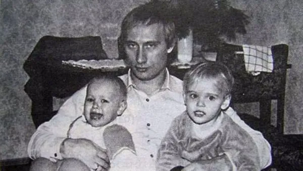 Что известно о детях и внуках Путина. Сколько детей у президента россии. 2